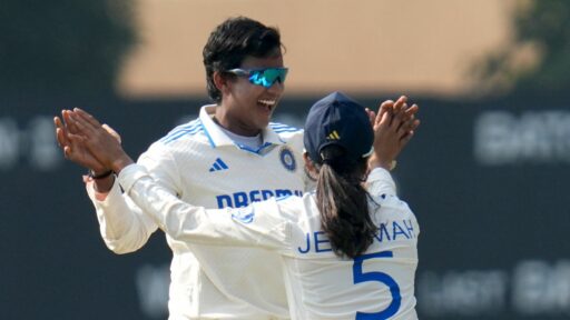 Ind vs Eng womens Test Amol Muzumdar Deepti