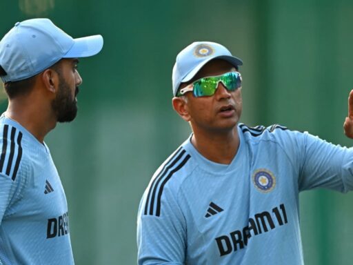 Rahul Dravid KL Rahul very keen on giving wicketkeeping